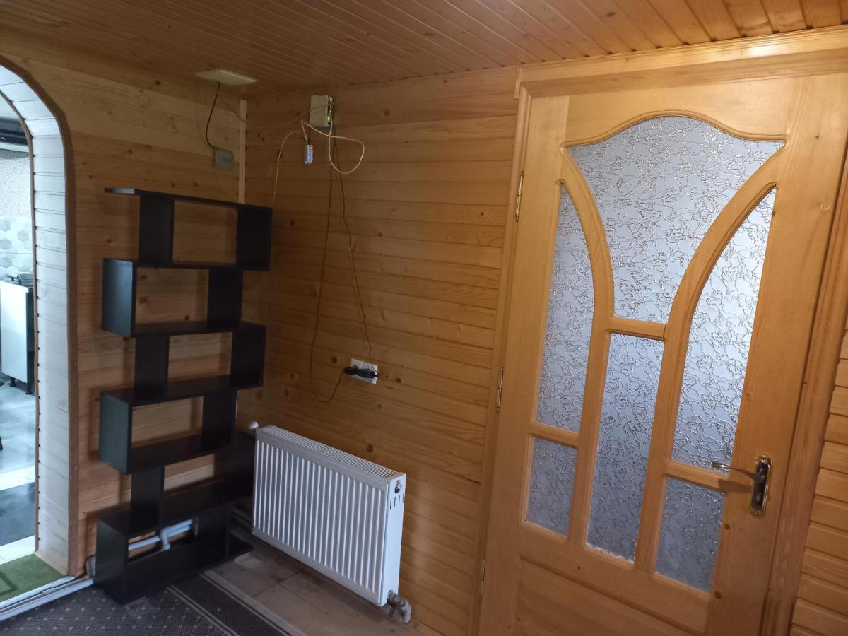 Садиба Федорчуків За Рікою Sheshory Exterior photo