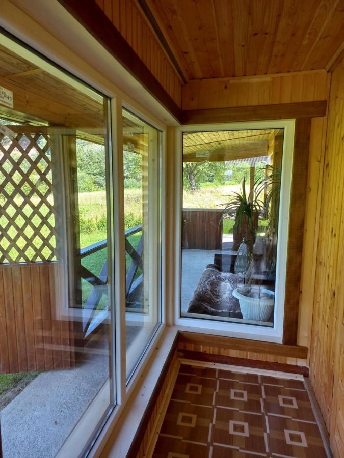 Садиба Федорчуків За Рікою Sheshory Exterior photo